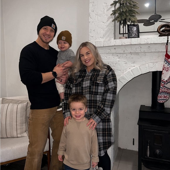 Meet your posher, Paige - Picture 4 of 7